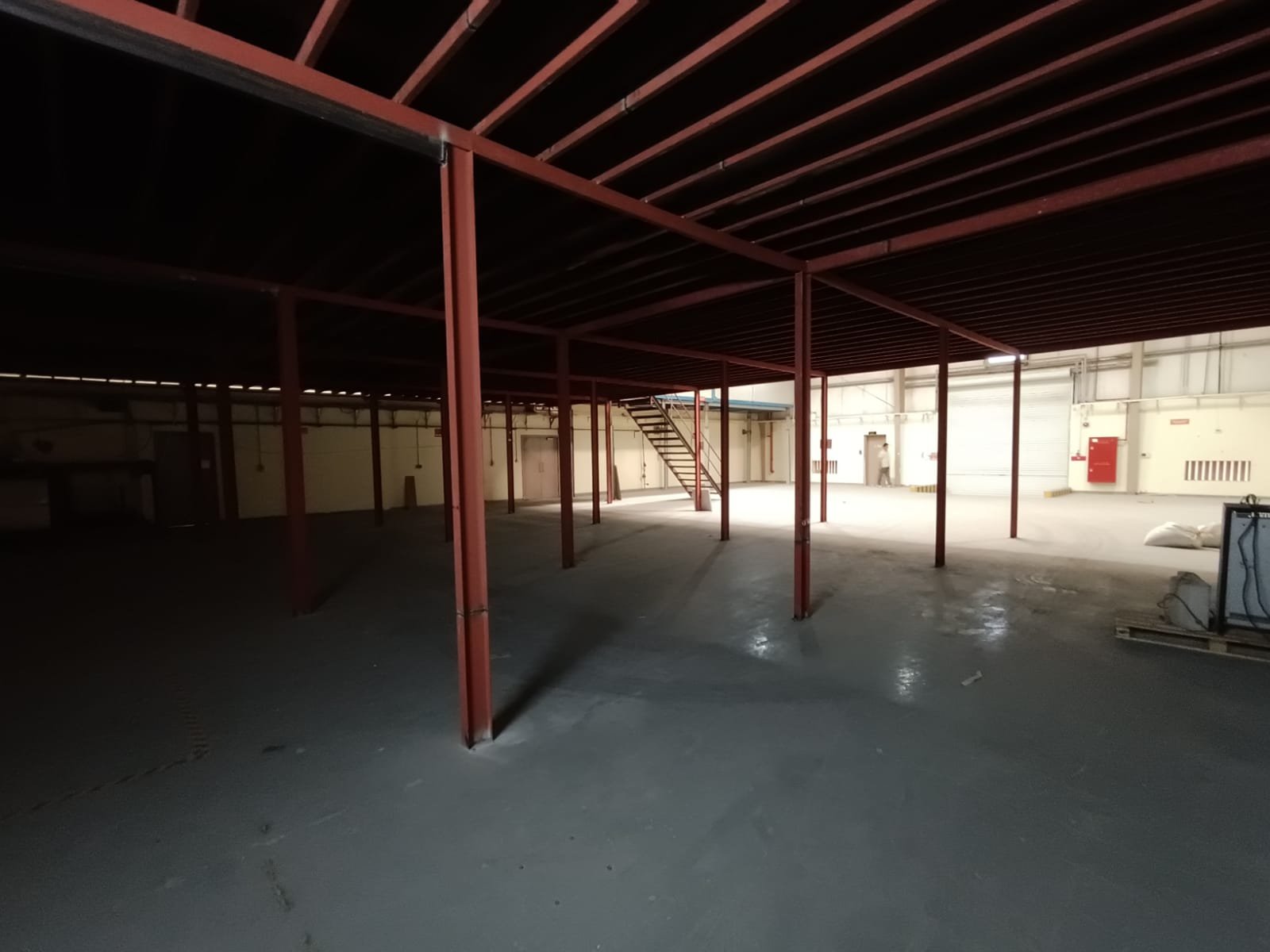 Exclusive Facility For Rent in The center of Mina-Salman
