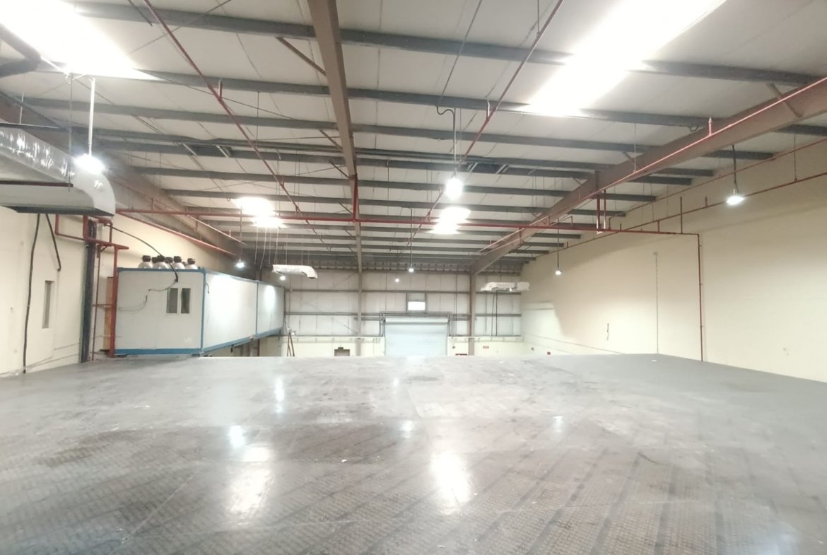 Exclusive Facility For Rent in The center of Mina-Salman