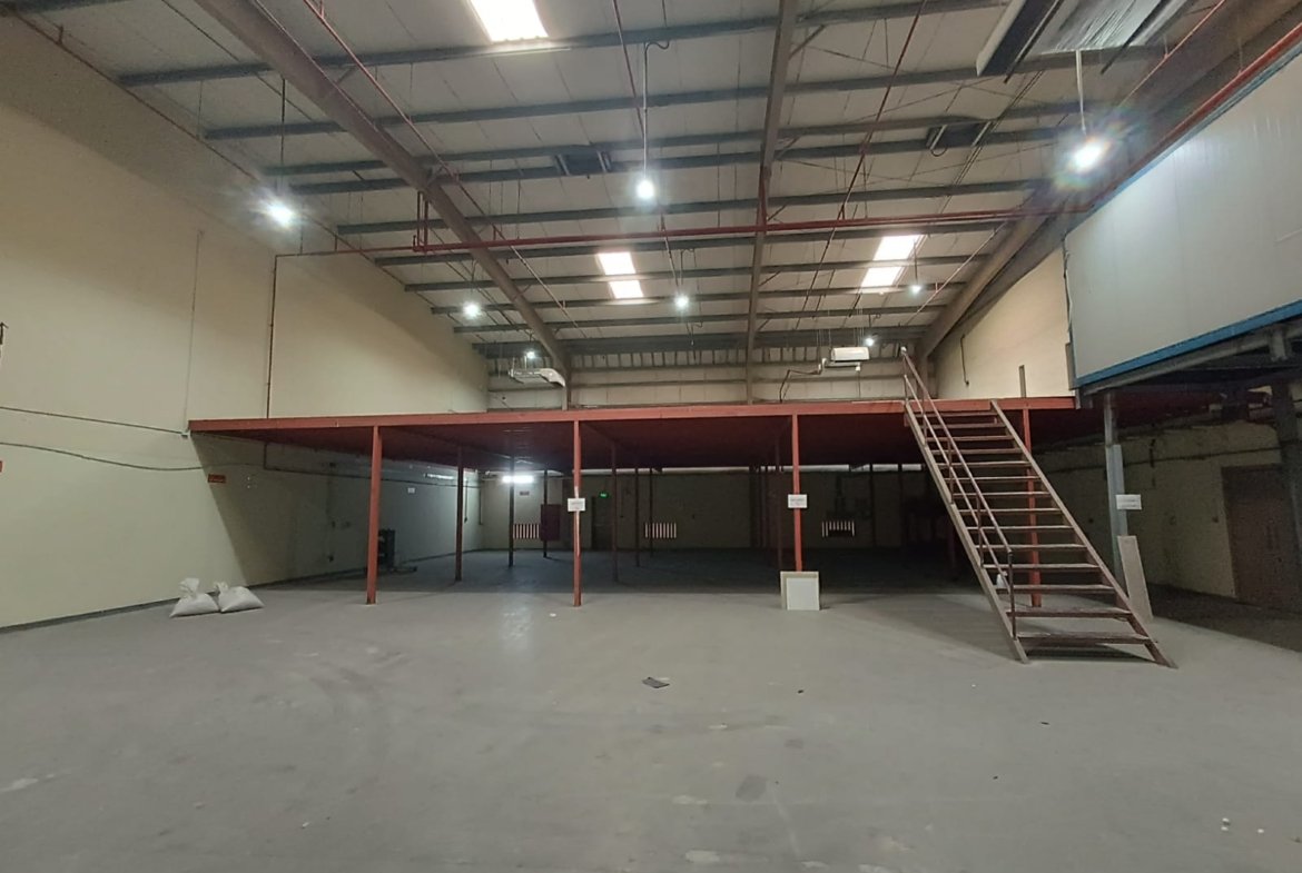 Exclusive Facility For Rent in The center of Mina-Salman