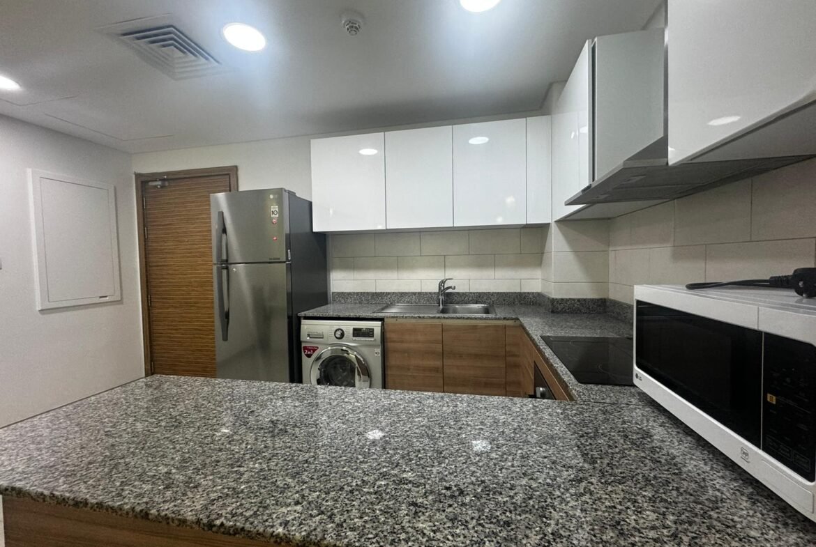 Luxury 2-Bedroom Apartment for Rent in the Center Juffair