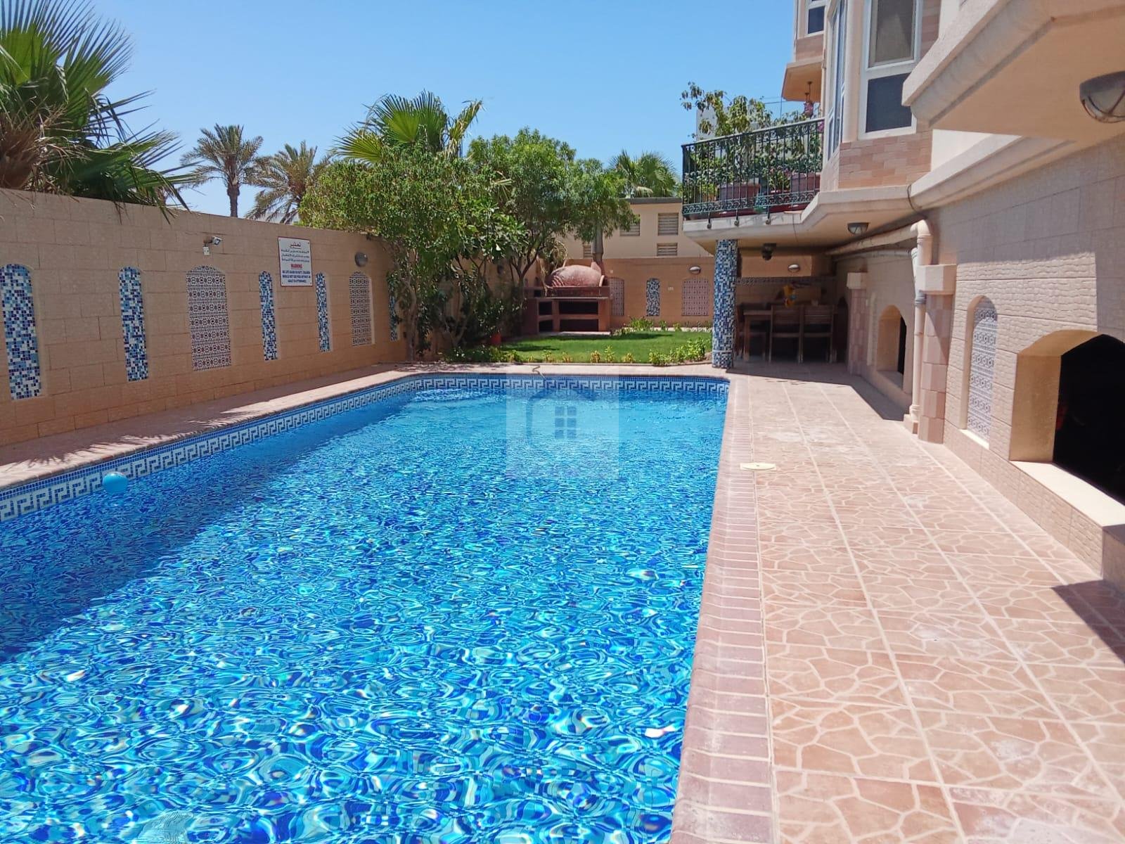 CityView Stunning 4-bedroom Villa for Sale in Maqaba