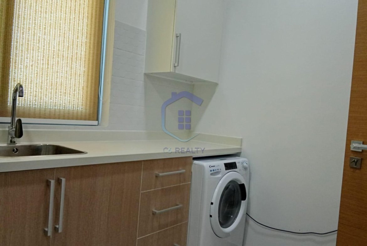 Affordable Studio Apartment For Rent In The Center Of Saar