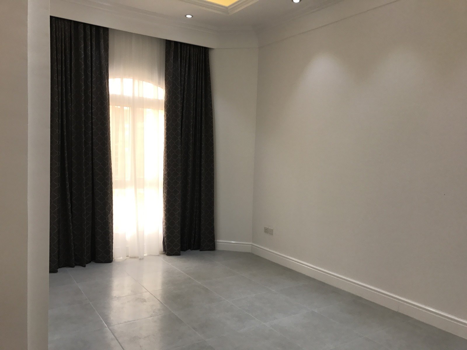 Luxurious 4-Bedroom Villa for sale in Saar