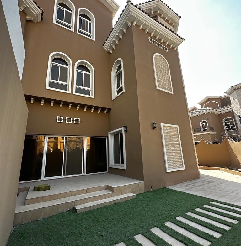 Stunning 4-Bedroom Semi Furnished Villa for sale in Saar