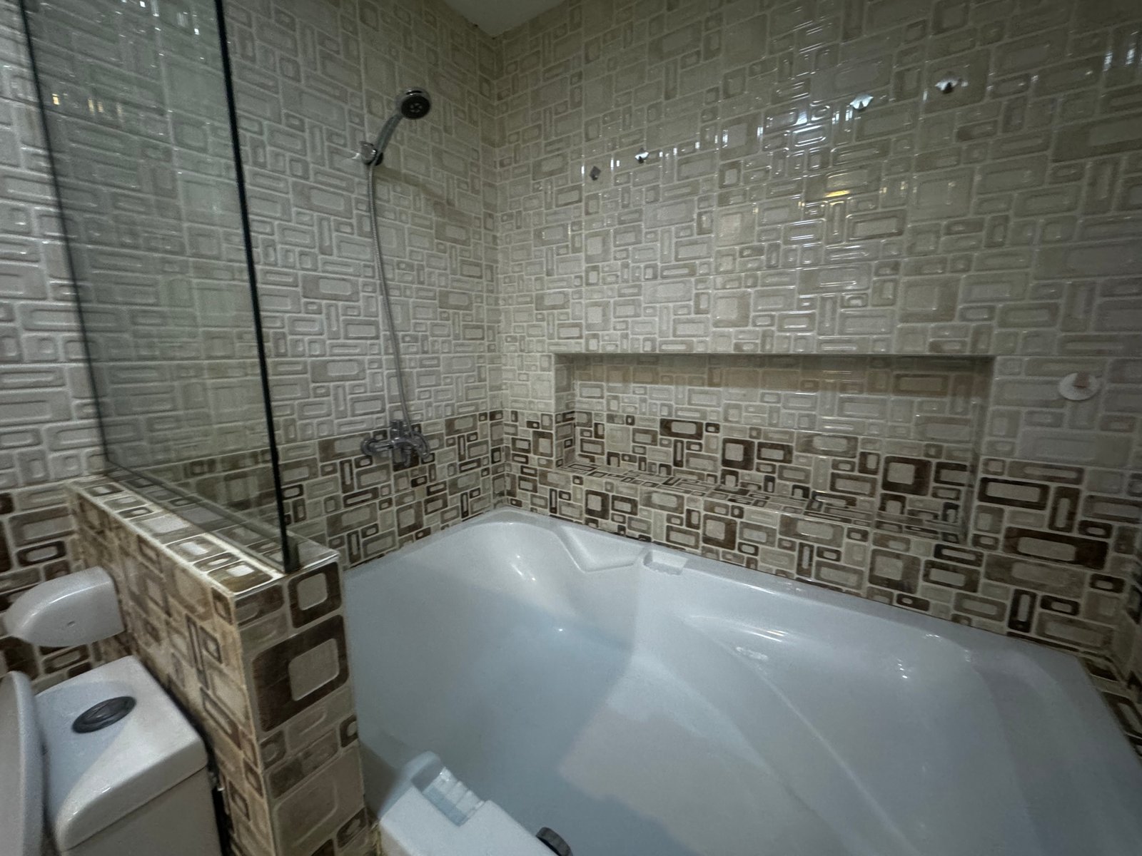 Affordable Apartment for Rent in The Center of Burhama