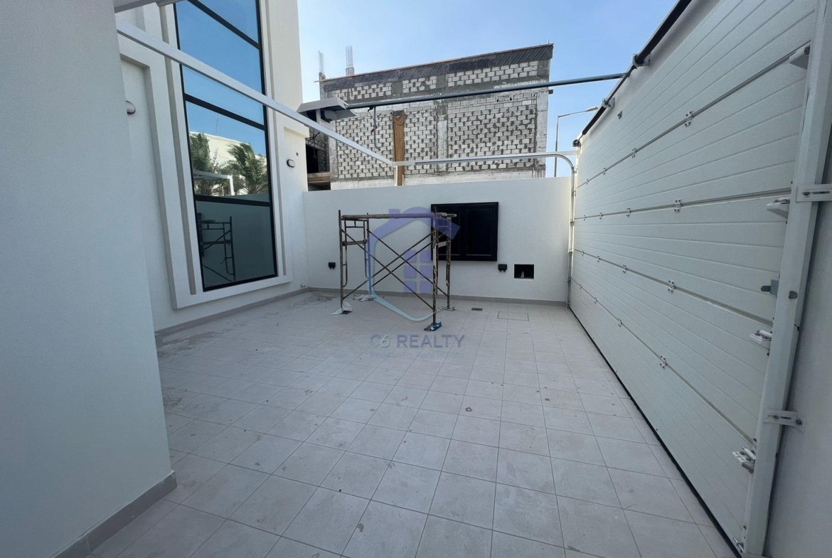 Spacious 3-Bedroom Villa For sale in the heart of Busaiteen