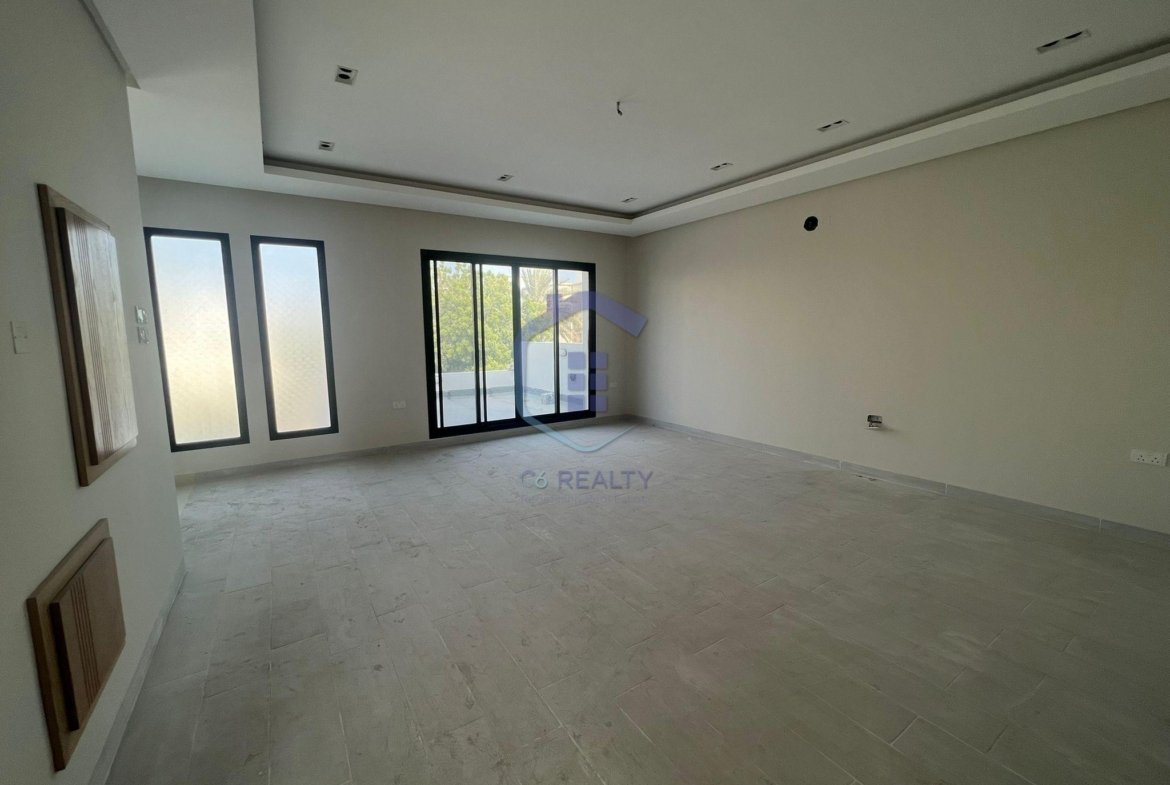 Spacious 3-Bedroom Villa For sale in the heart of Busaiteen