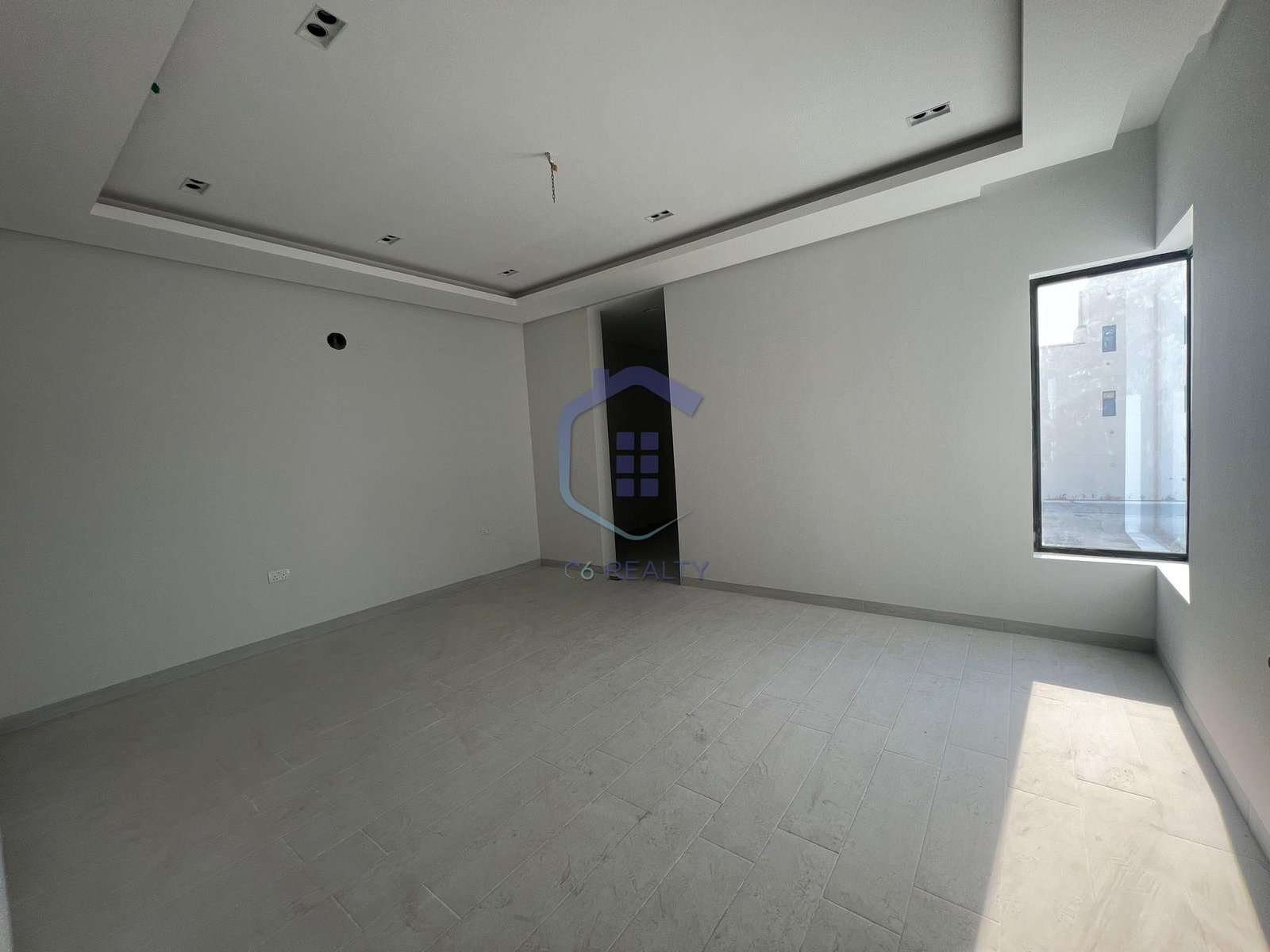 Spacious 3-Bedroom Villa For sale in the heart of Busaiteen