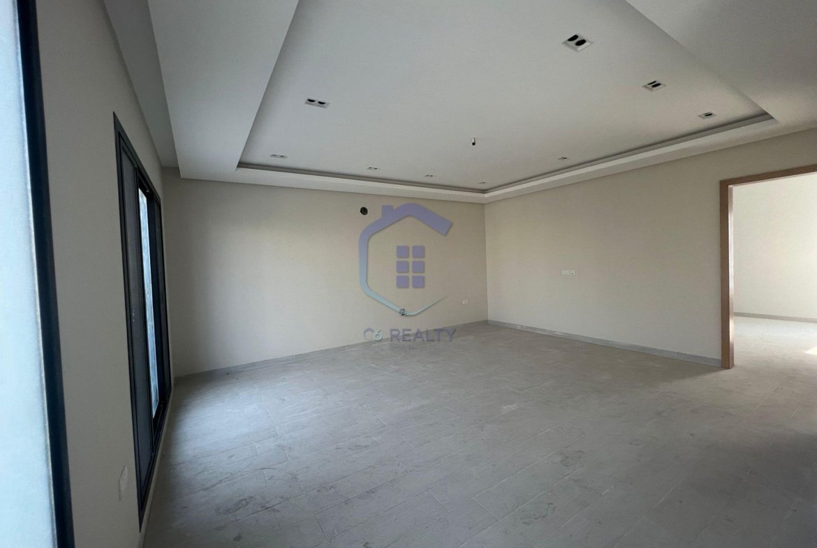 Spacious 3-Bedroom Villa For sale in the heart of Busaiteen