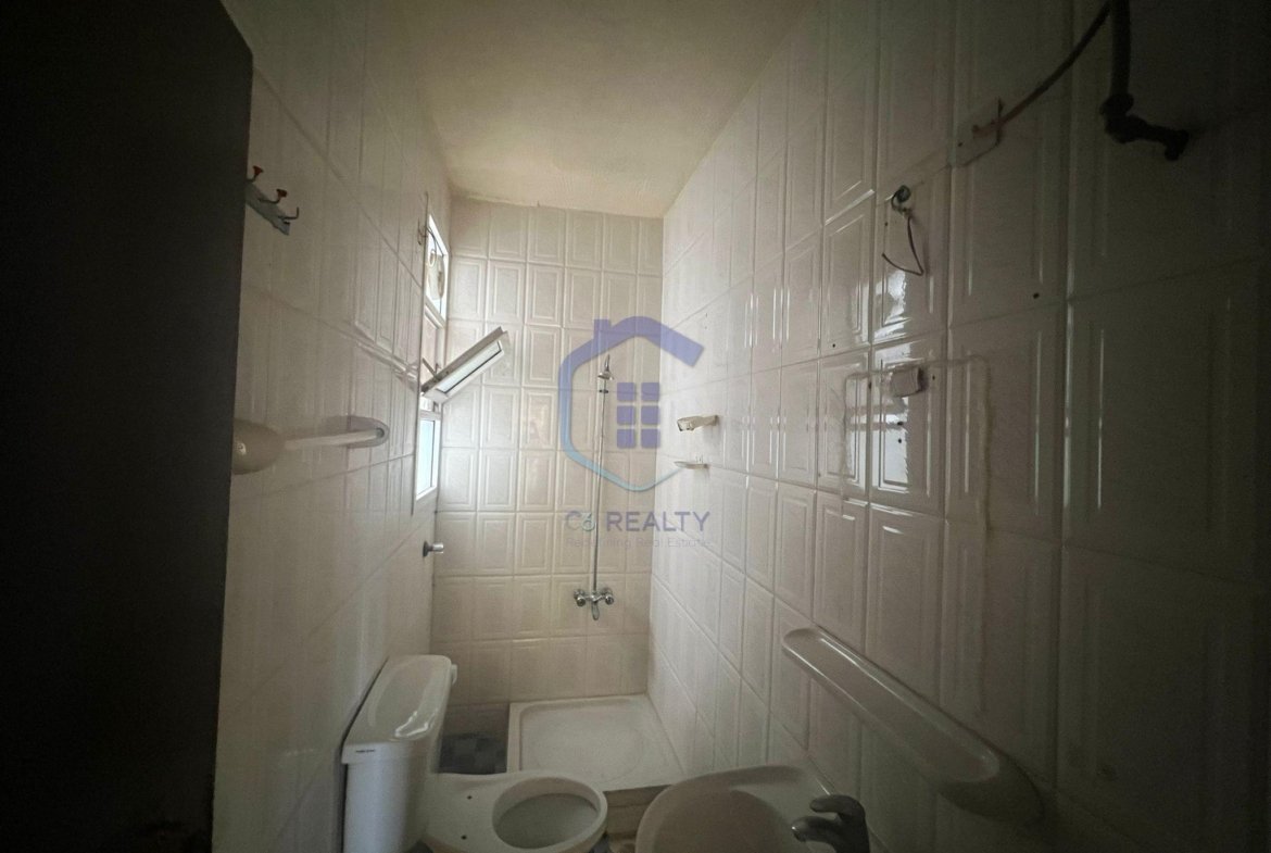 Affordable 2-Bedroom Apartment For Rent In The Center Of Hoora