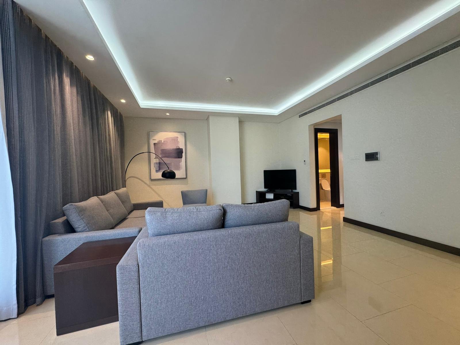 Luxury 1-Bedroom Apartment In The Prime Location of Hidd.