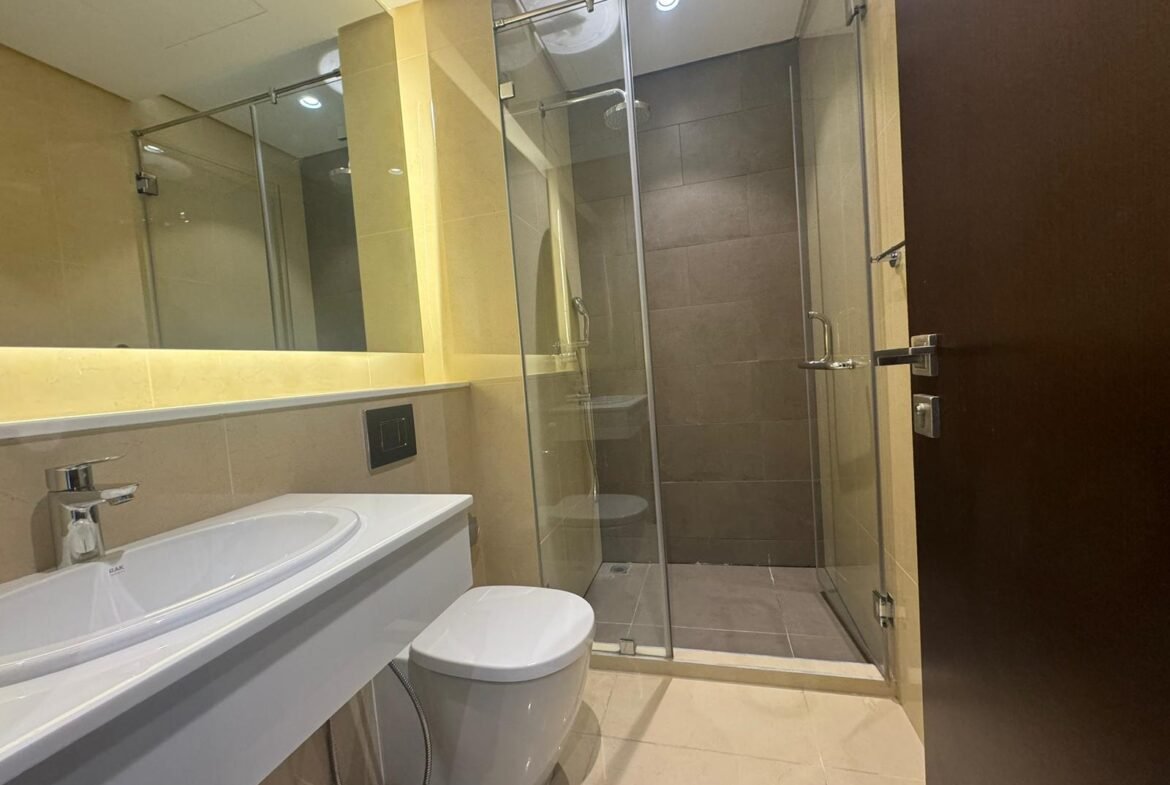 Luxury 1-Bedroom Apartment In The Prime Location of Hidd.