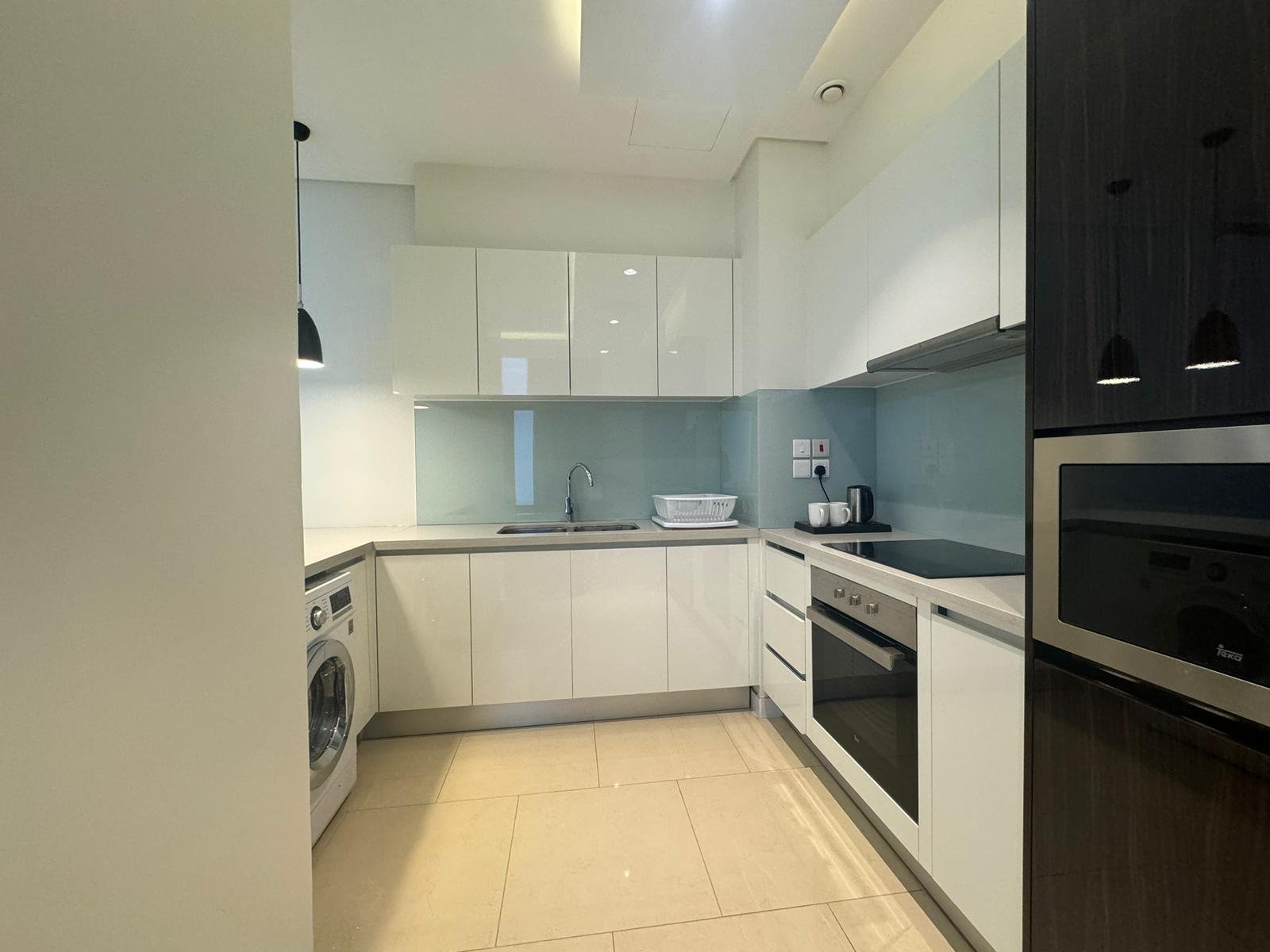 Luxury 1-Bedroom Apartment In The Prime Location of Hidd.