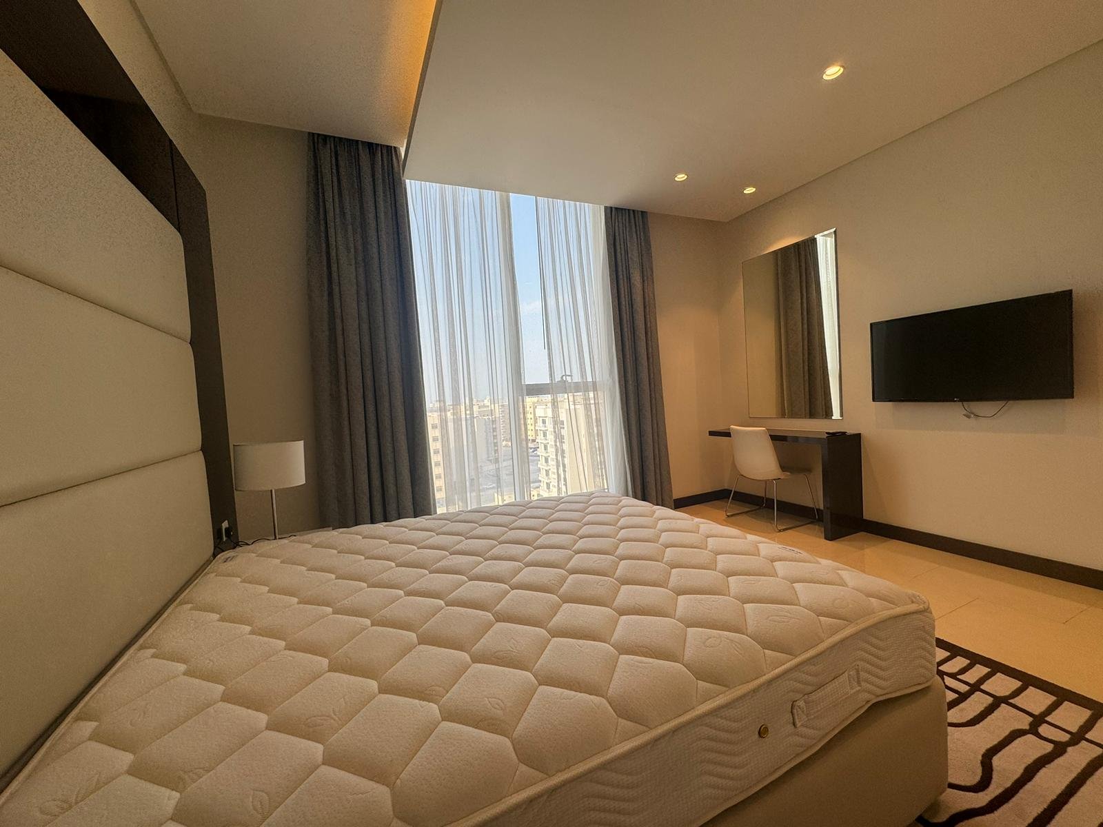 Luxury 1-Bedroom Apartment In The Prime Location of Hidd.