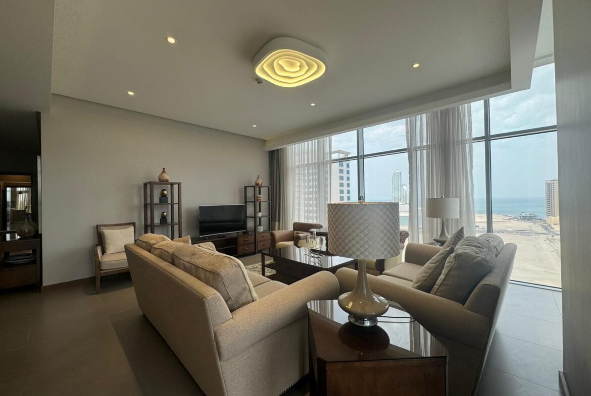 Sea-View Exclusive 2-Bedroom Apartment In The Center of Seef.