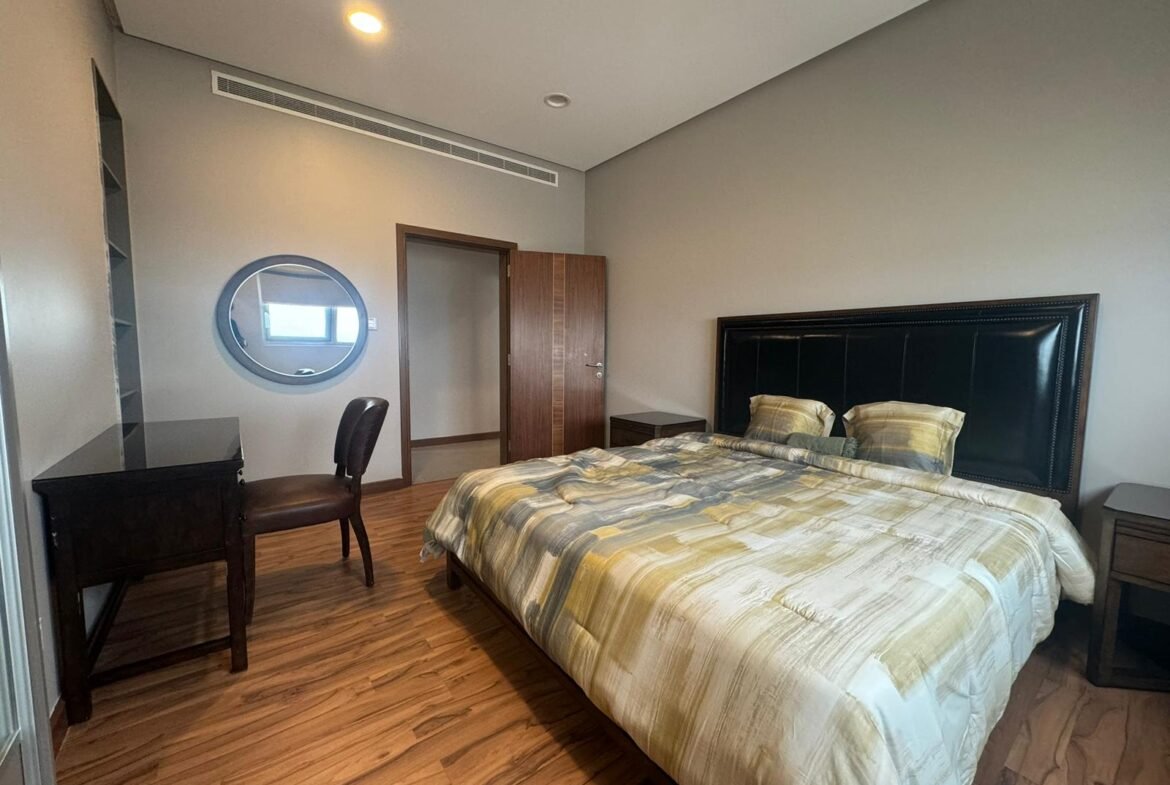 Sea-View Exclusive 2-Bedroom Apartment In The Center of Seef.