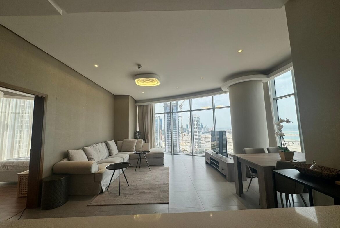Luxury Sea-View 1-Bedroom Apartment In The City center of Seef.