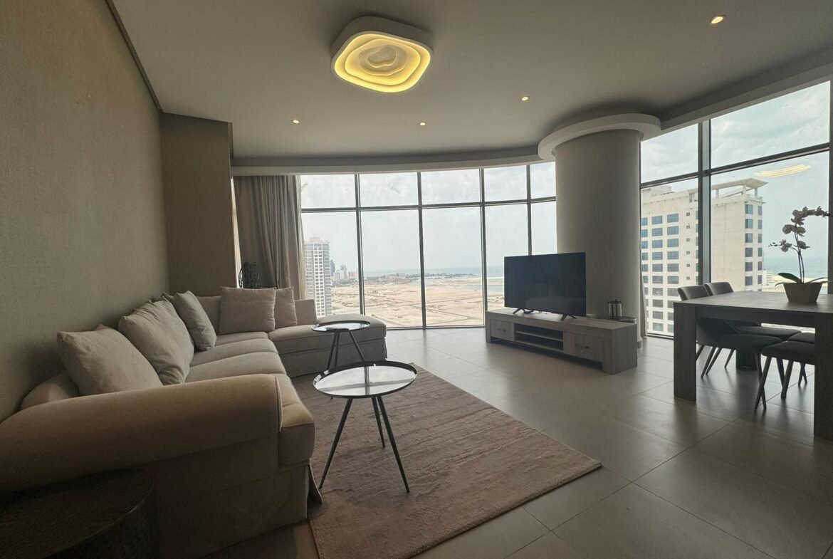 Luxury Sea-View 1-Bedroom Apartment In The City center of Seef.