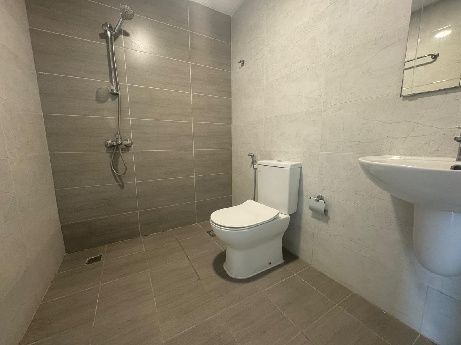 Affordable 2-Bedroom Apartment In The City of Mahooz.