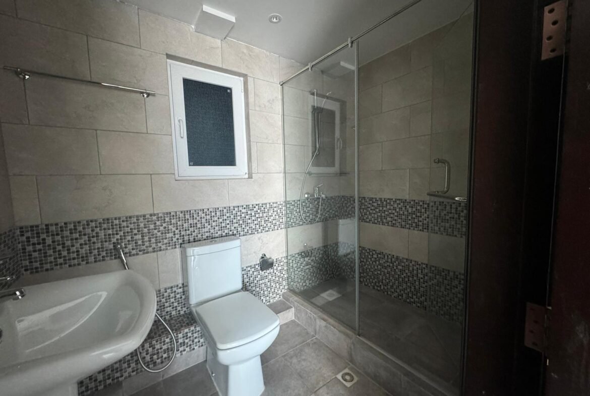 Spacious CityView 1-Bedroom Apartment In The Heart of Sanabis.