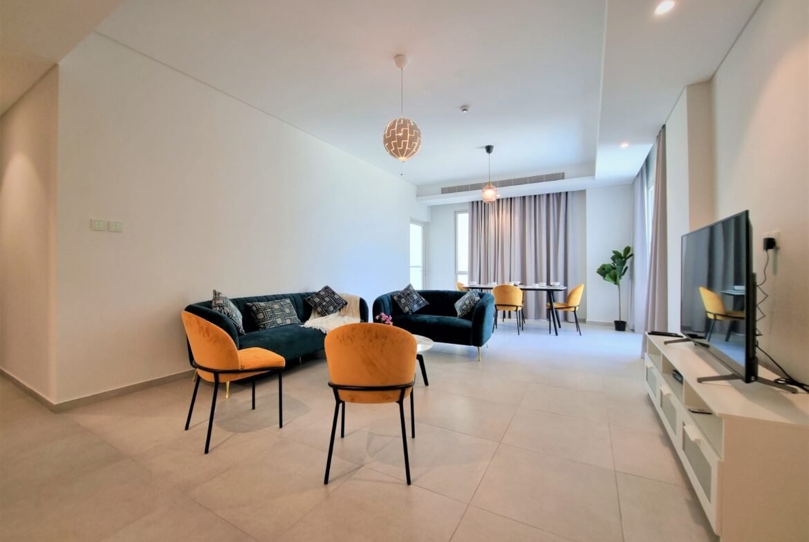 Exclusive SeaView 2-Bedroom Apartment In The Center of Amwaj.