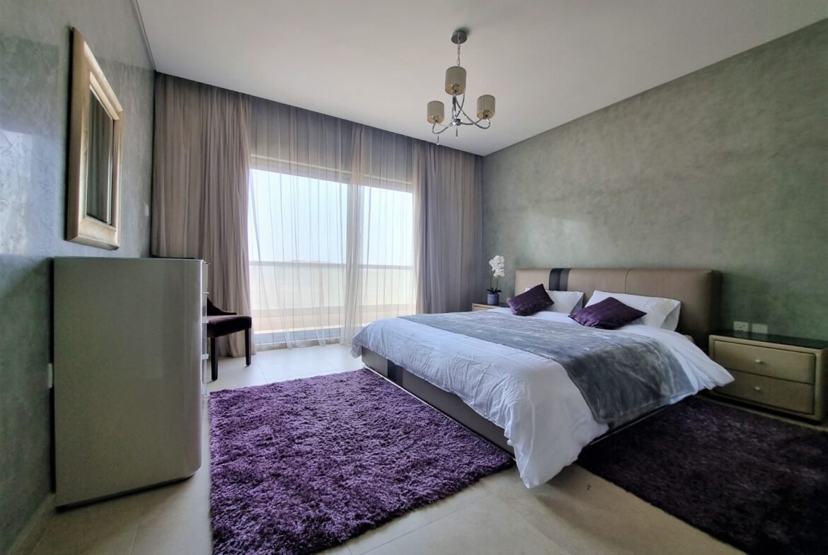 Exclusive Sea-View 1-Bedroom Apartment In The Heart of Amwaj.