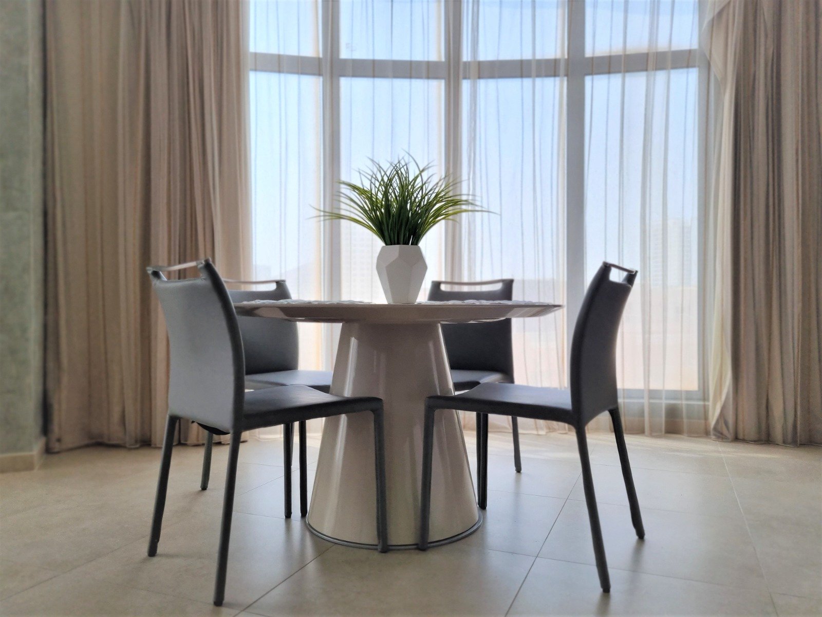 Exclusive Sea-View 1-Bedroom Apartment In The Heart of Amwaj.