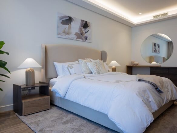 Luxury Spacious 1-Bedroom Apartment In The Center Of Dilmunia