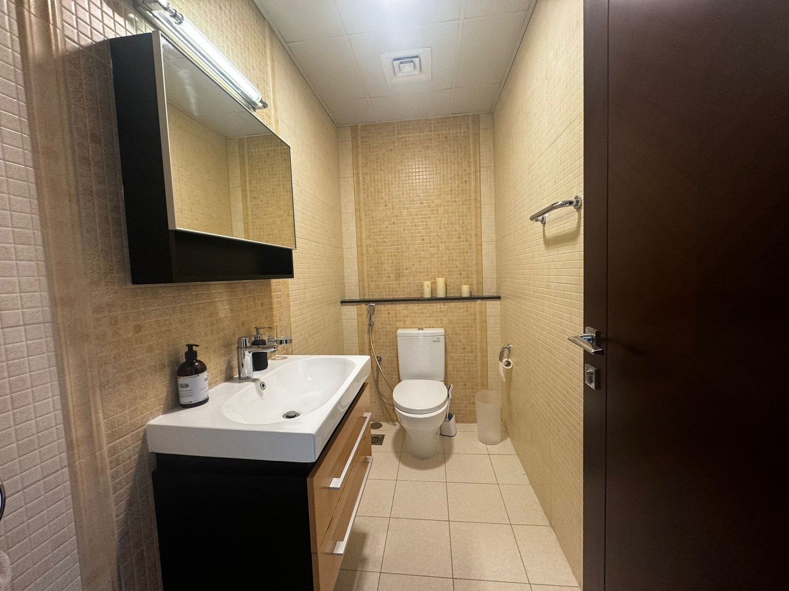 Luxury Spacious 1-Bedroom apartment in the center of Seef