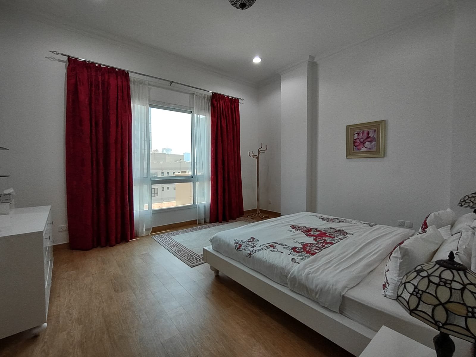 Exclusive Sea-View 2-Bedroom Apartment In The Downtown of Seef