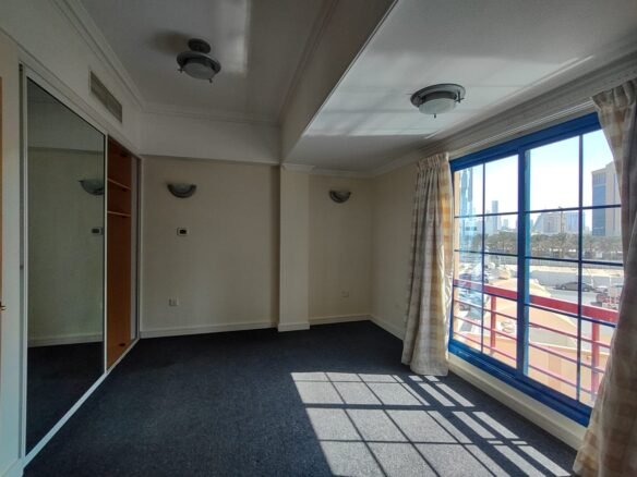 Exclusive Sea-View 1-BHK Apartment In The Downtown of Seef