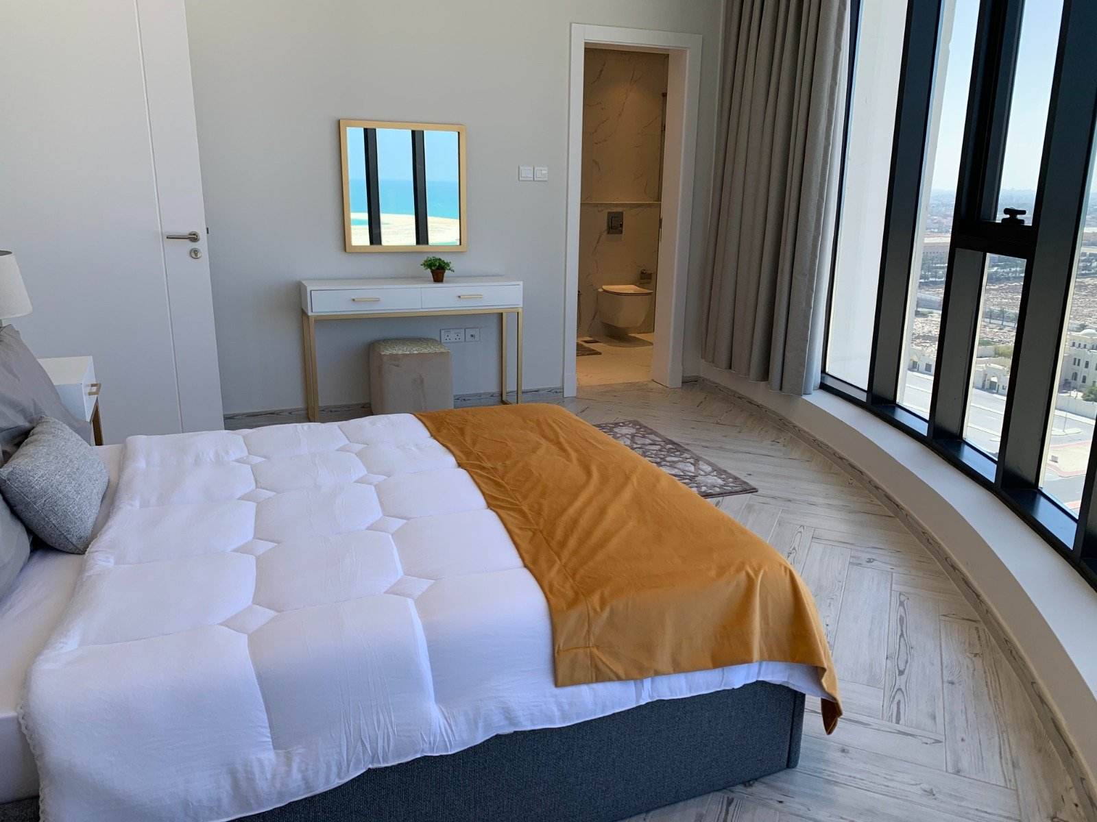 Exclusive Sea-View 2-Bedroom Apartment In The Downtown of Juffair.