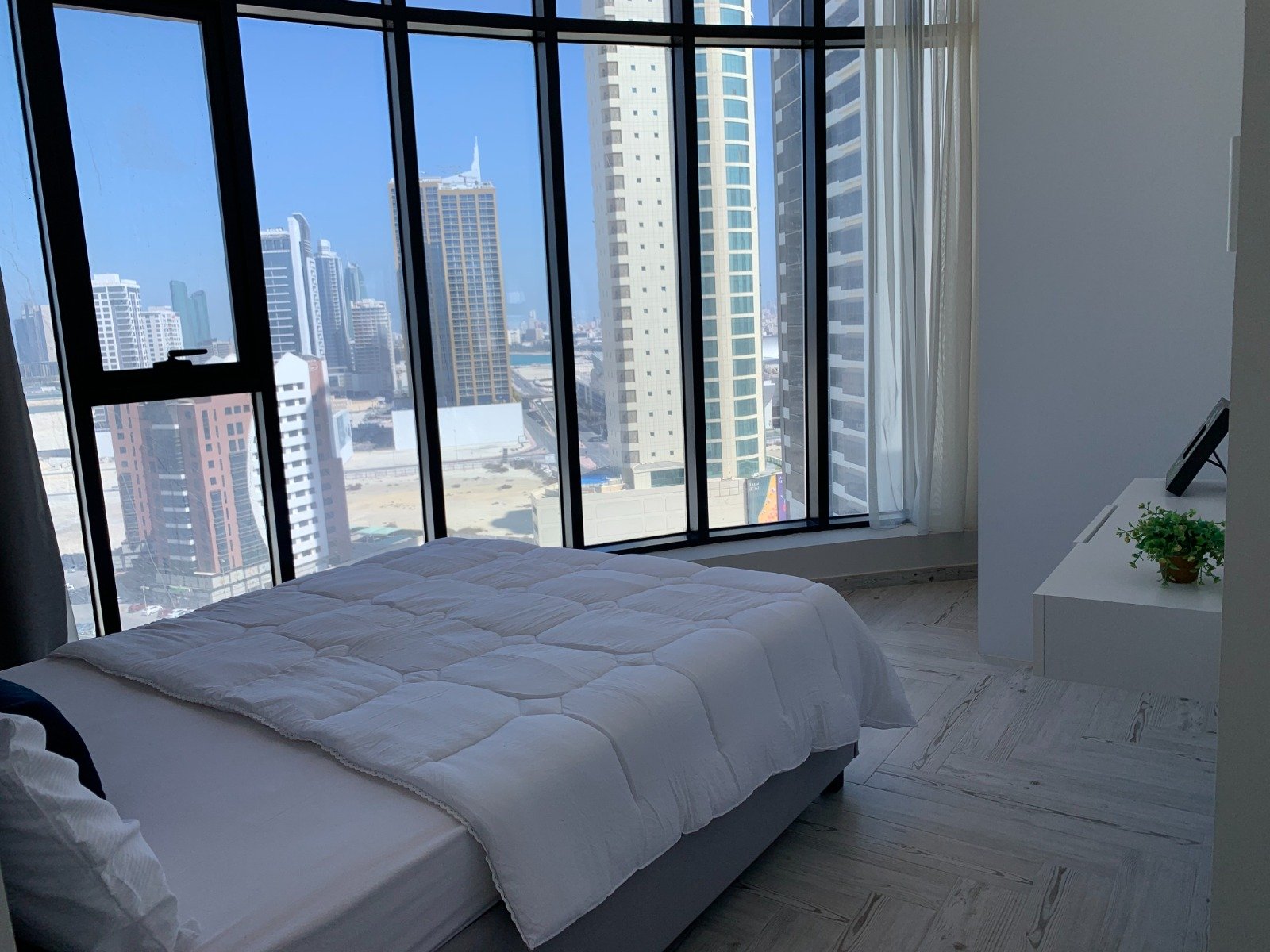 Exclusive Sea-View 2-Bedroom Apartment In The Downtown of Juffair.