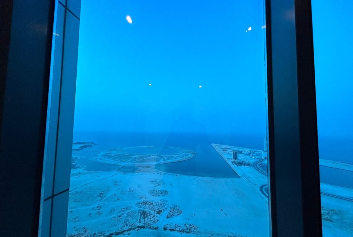 Exclusive Sea-View 1-Bedroom Apartment In The Downtown Seef.