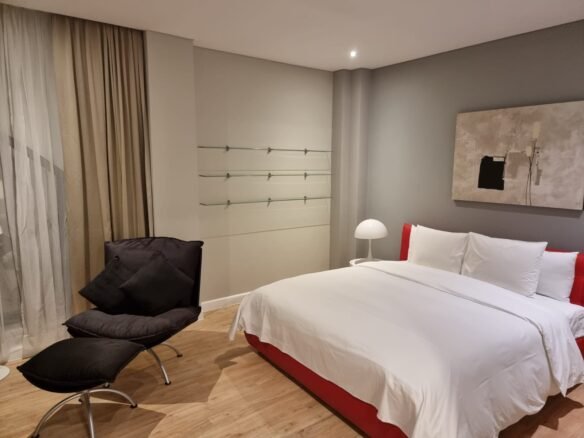 Luxury Sea-View 3-Bedroom Apartment in the City Center Of Seef