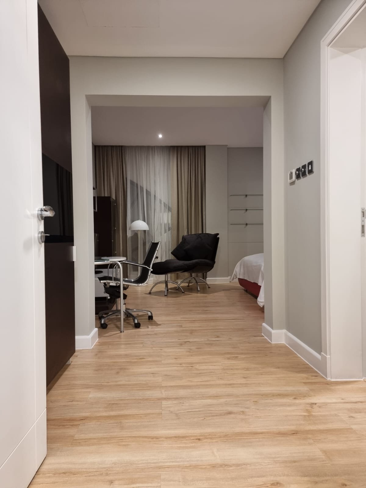 Luxury Sea-View 3-Bedroom Apartment in the City Center Of Seef