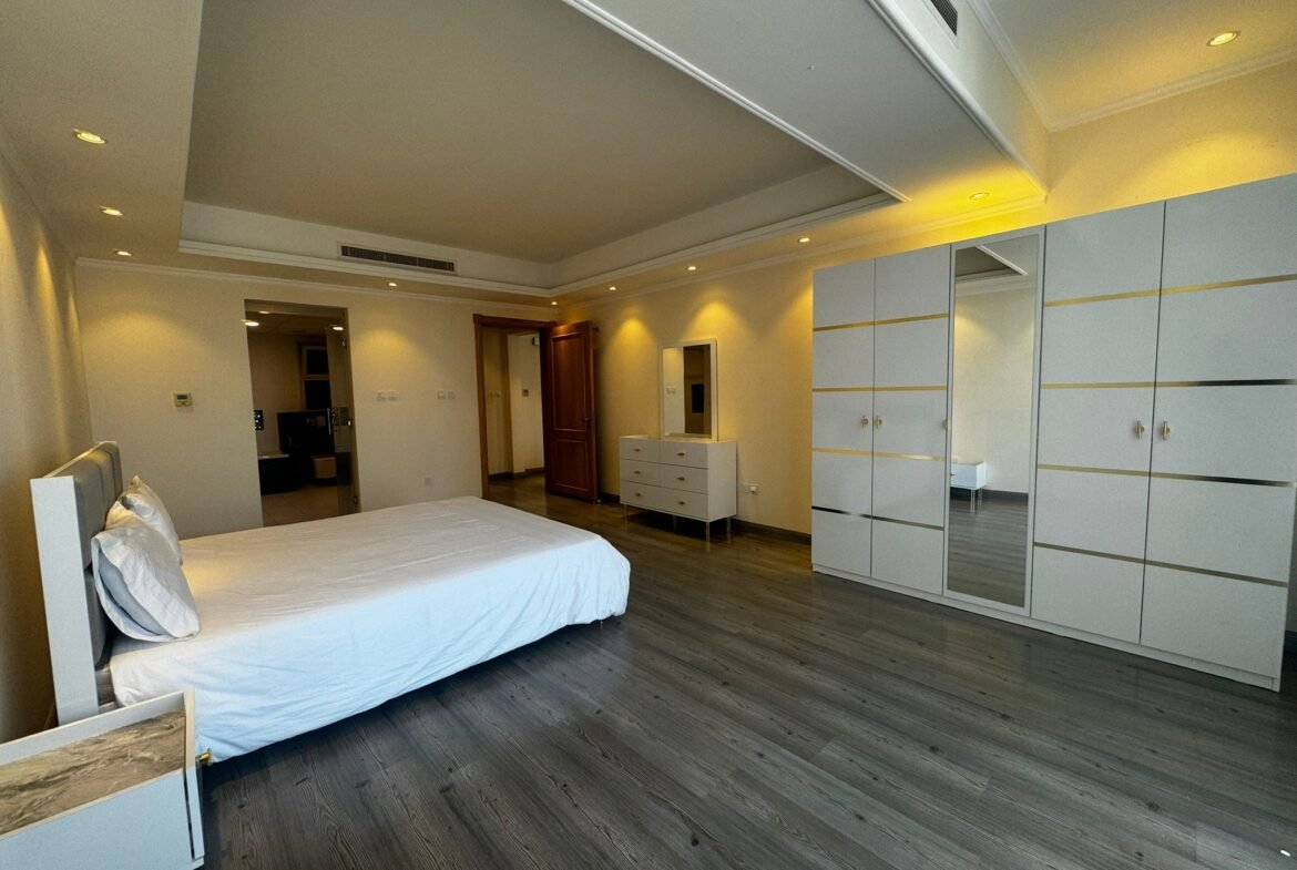 Luxury 1-Bedroom Apartment In The Center Of Juffair.