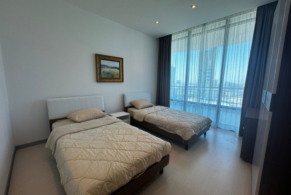 Luxury Sea-View 2-Bedroom Apartment In The Heart Of Seef