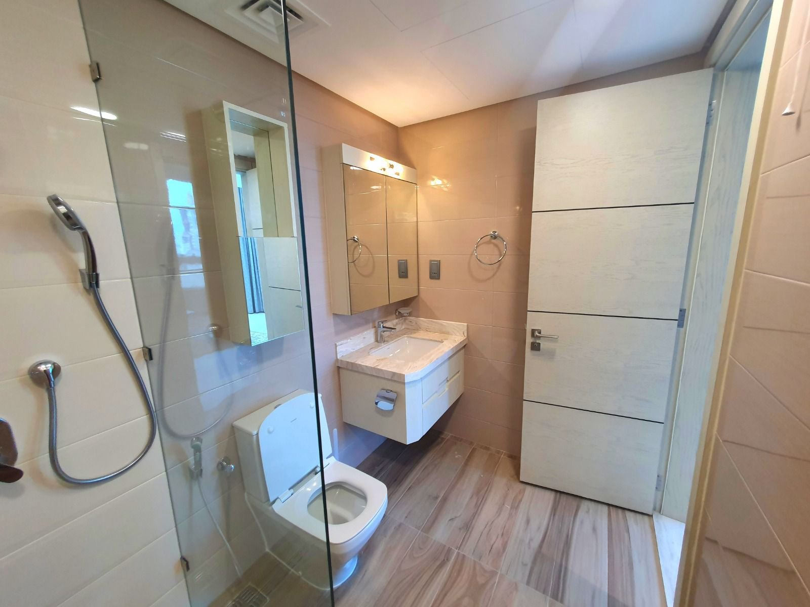 Exclusive 1-Bedroom Apartment In The Center of Juffair