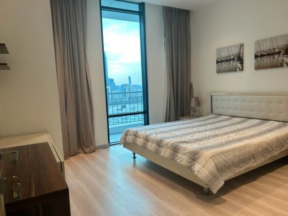 Luxury Sea-View 2-Bedroom Apartment In The Heart of Seef.