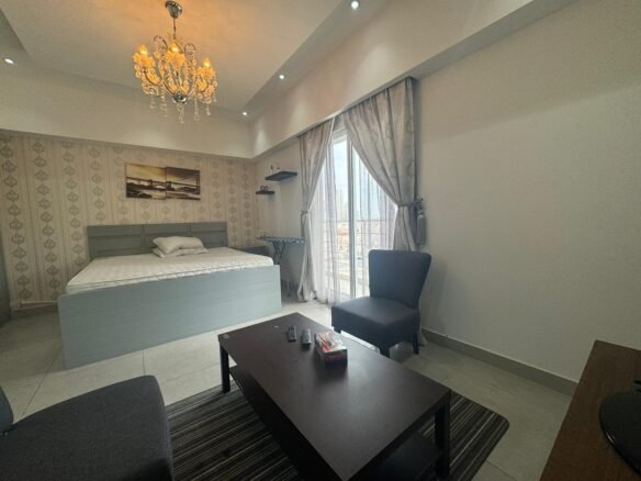 SeaView Luxury 1-Bedroom Apartment In The Center of Juffair.