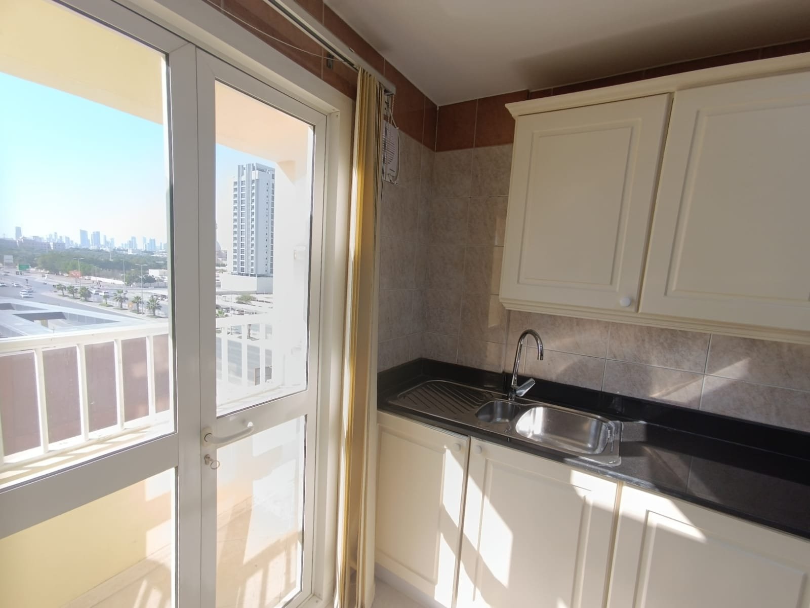 Spacious 2-Bedroom Apartment In The Heart of Juffair.