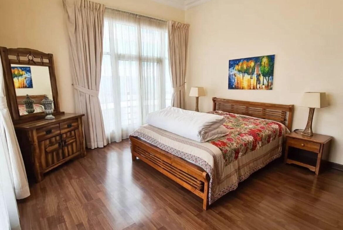 Sea-View Luxury 2-Bedroom Apartment In The Downtown Seef.