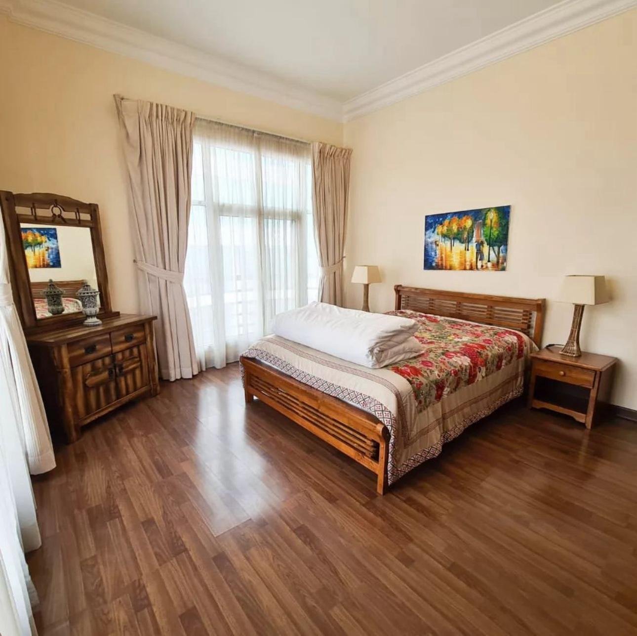 Sea-View Luxury 2-Bedroom Apartment In The Downtown Seef.