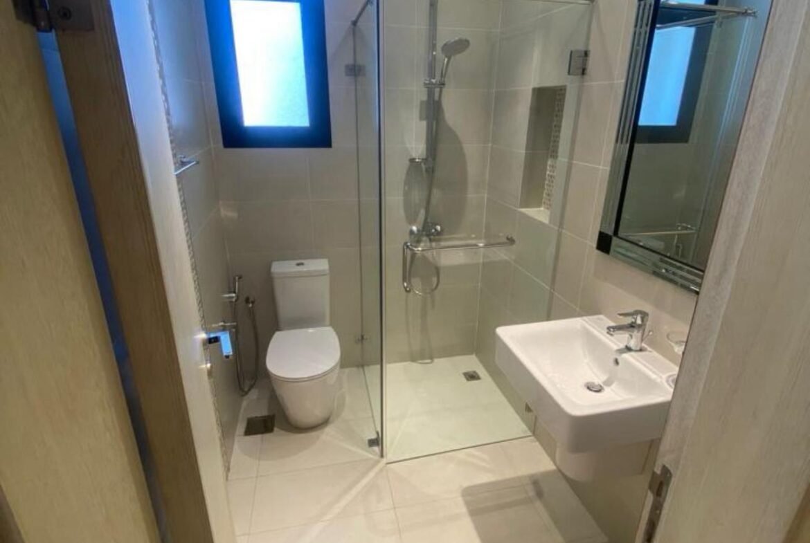Sea-View Luxury 2-Bedroom Apartment In The Downtown Seef.
