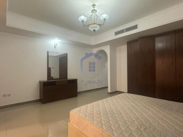 Modern 2-Bedroom Apartment For Rent in The Center Of Juffair