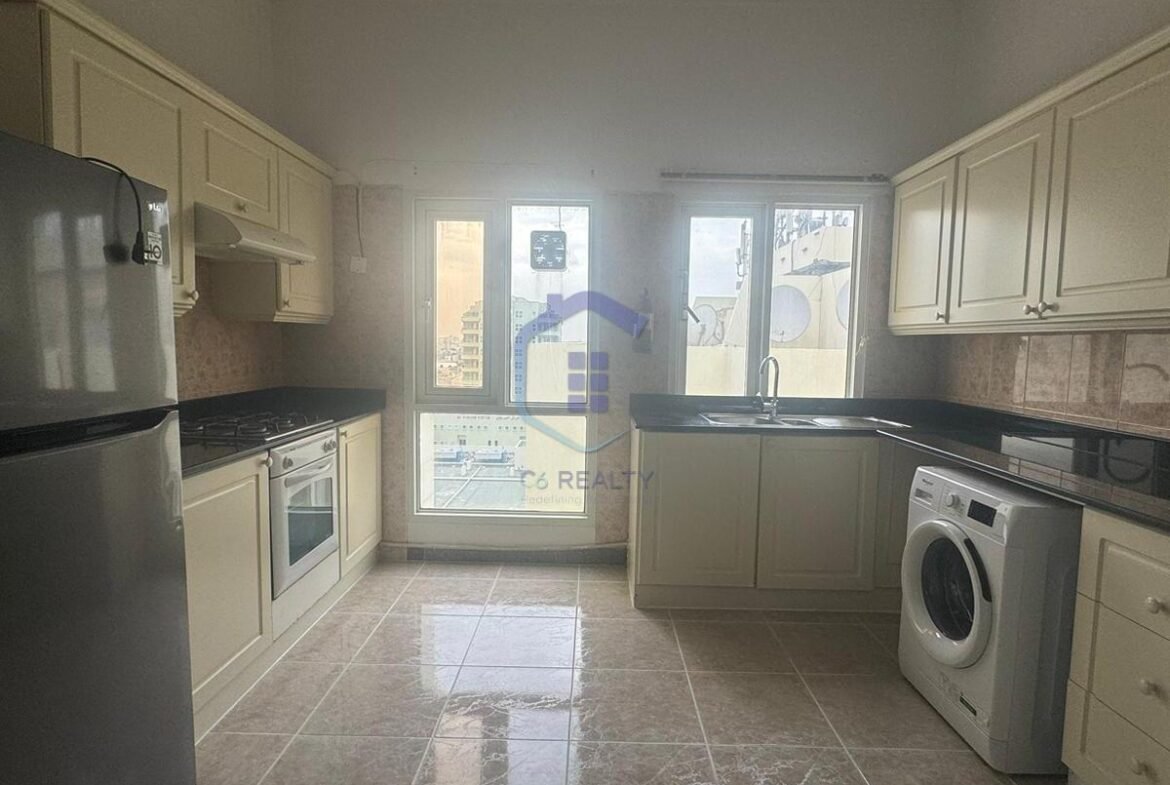 Modern 2-Bedroom Apartment For Rent in The Center Of Juffair
