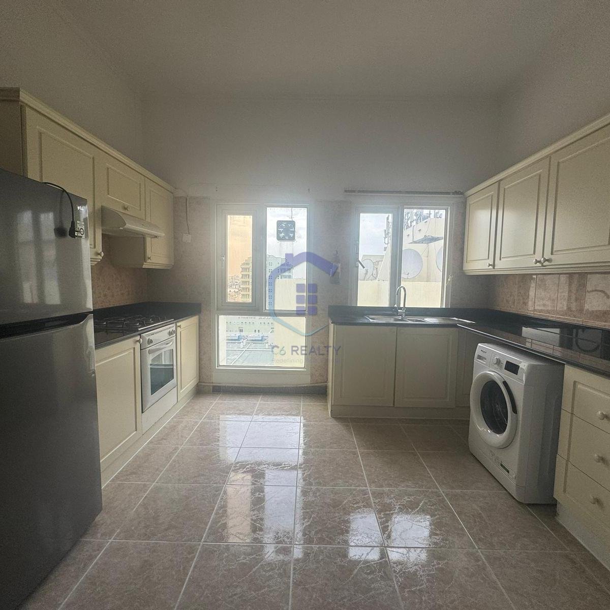 Modern 2-Bedroom Apartment For Rent in The Center Of Juffair