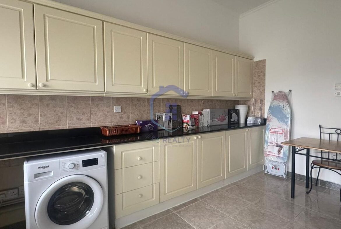 Modern 2-Bedroom Apartment For Rent in The Center Of Juffair