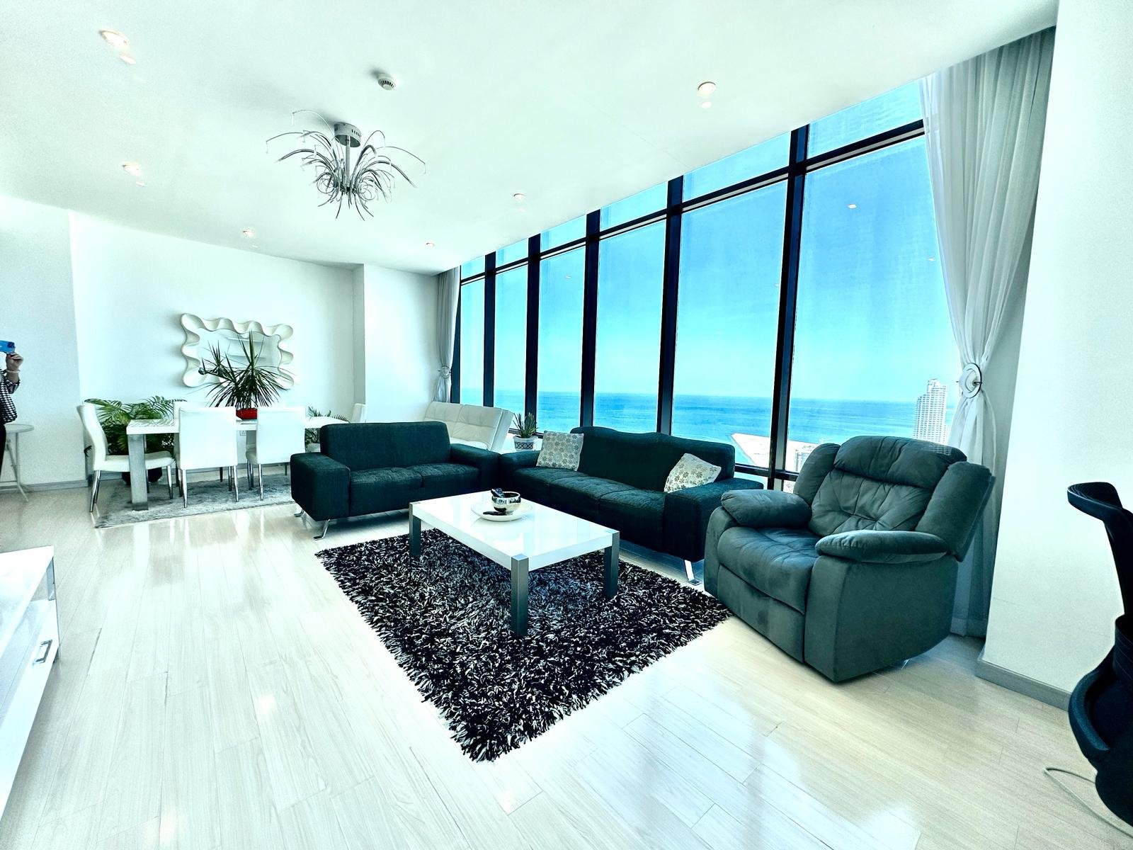 Sea-View Luxury 2-Bedroom Apartment In The Downtown Seef.